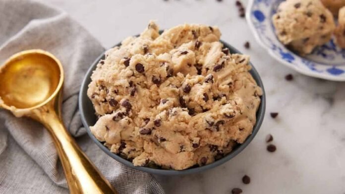 Surprising Reason You Shouldn't Eat Raw Cookie Dough (No, It's Not Eggs)-TimesPost
