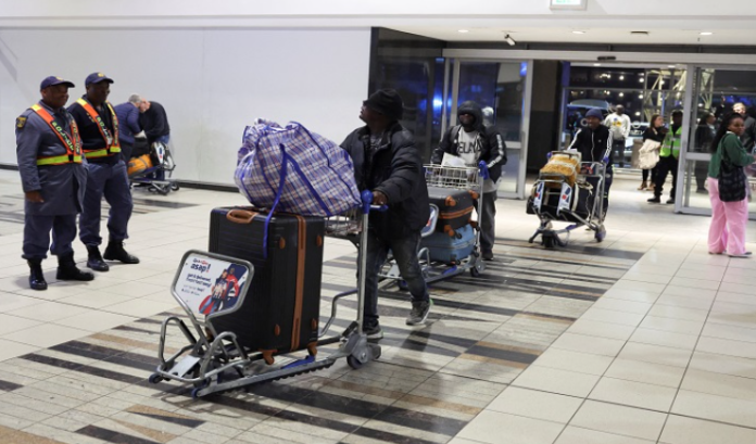 Nigerians leaving South Africa South Africa Begins Deportation Of 586 Nigerian Nationals Found Living Illegally - The Times Post