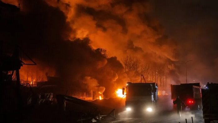 772867651_1364763075832827_3401214808449447783_n Libya Gasoline Tank Collapses After Fire Attack At Zawiya Refinery - The Times Post